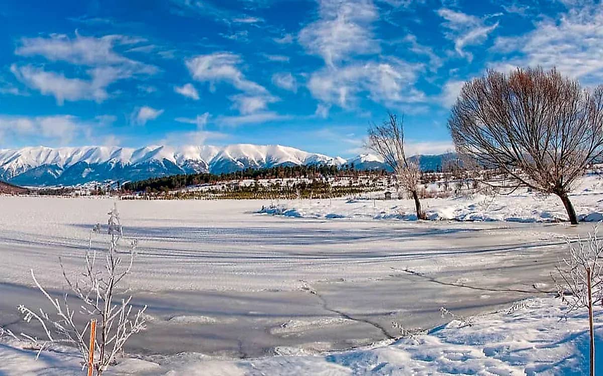 格克奥兹高山湖泊与自然公园（Gököz Natural Park）
