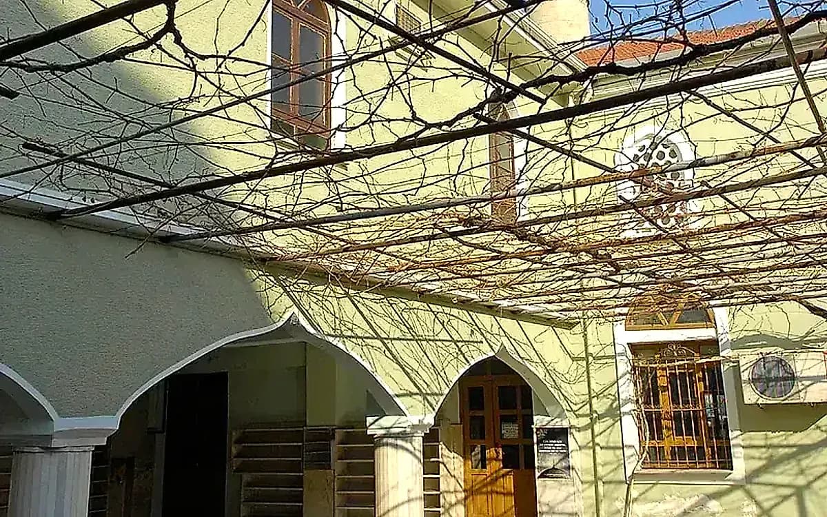 Masjid dan Kompleks Vani Mehmet Efendi (Kestel)