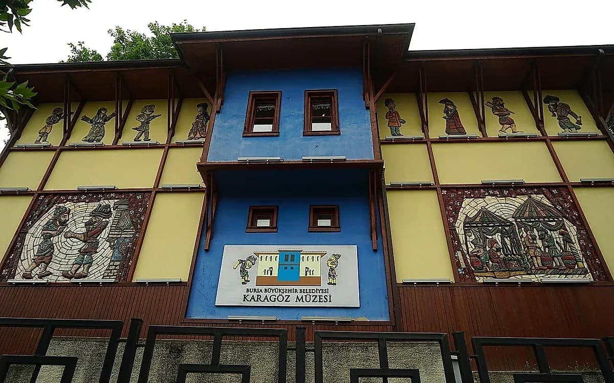 Karagöz Müzesi (Geleneksel Türk Gölge Oyunu)