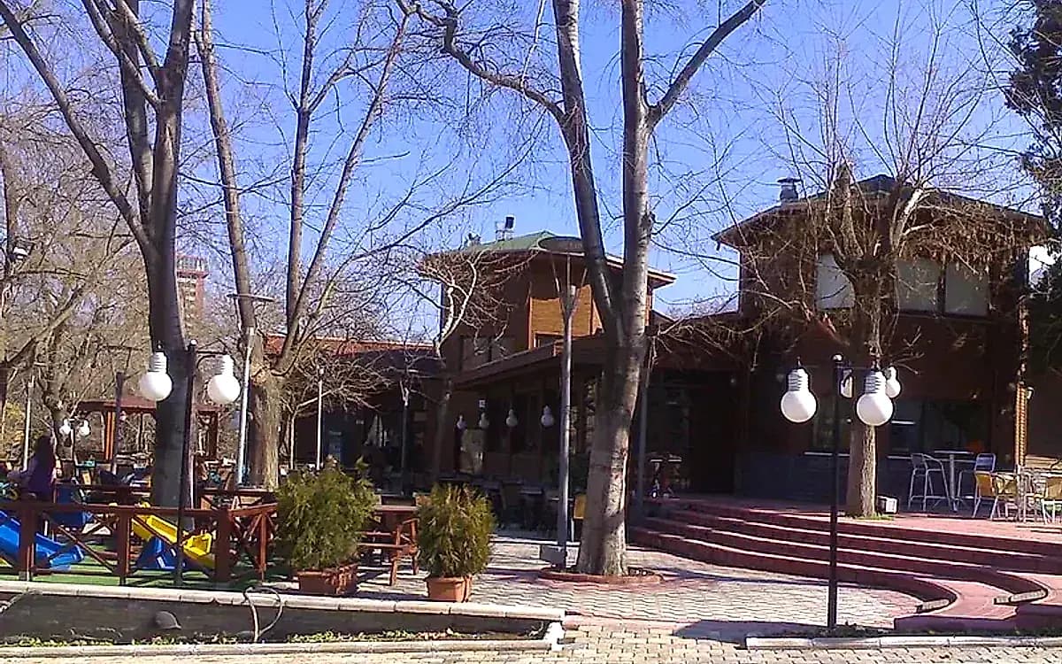 Taman Budaya Reşat Oyal