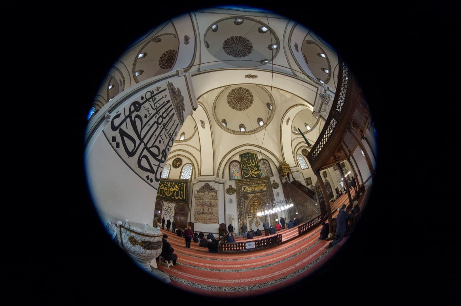 布尔萨大清真寺 (Ulu Cami) - 图片 4