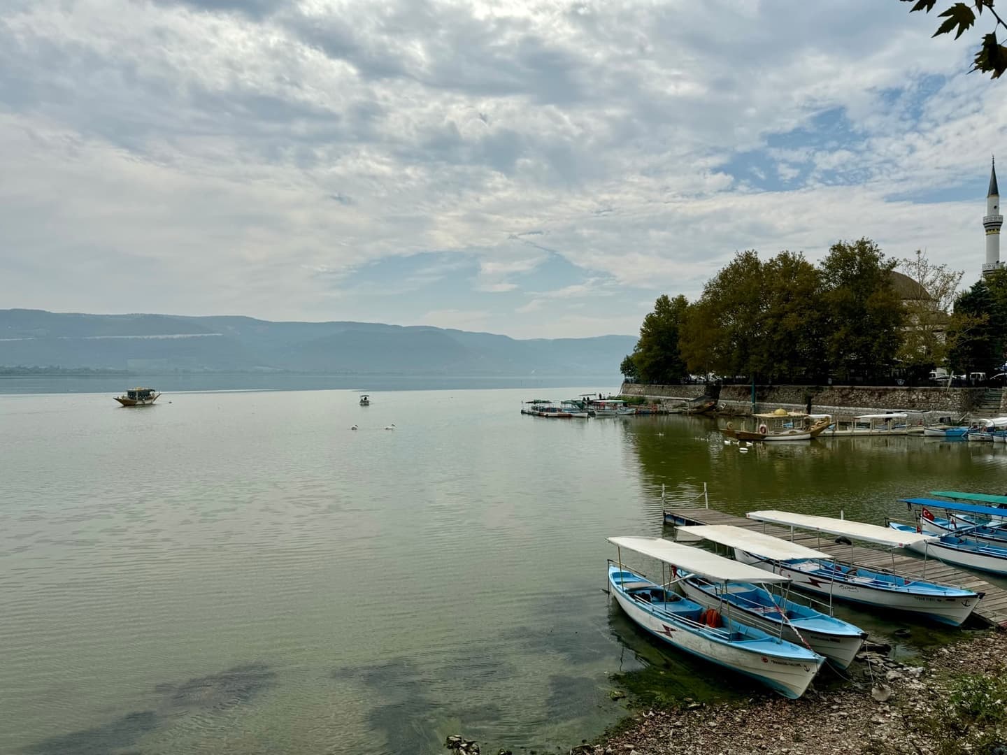 Dorf Gölyazı und weinende Platane: Märcheninsel des Uluabat-Sees & Reiseführer - Bild 4