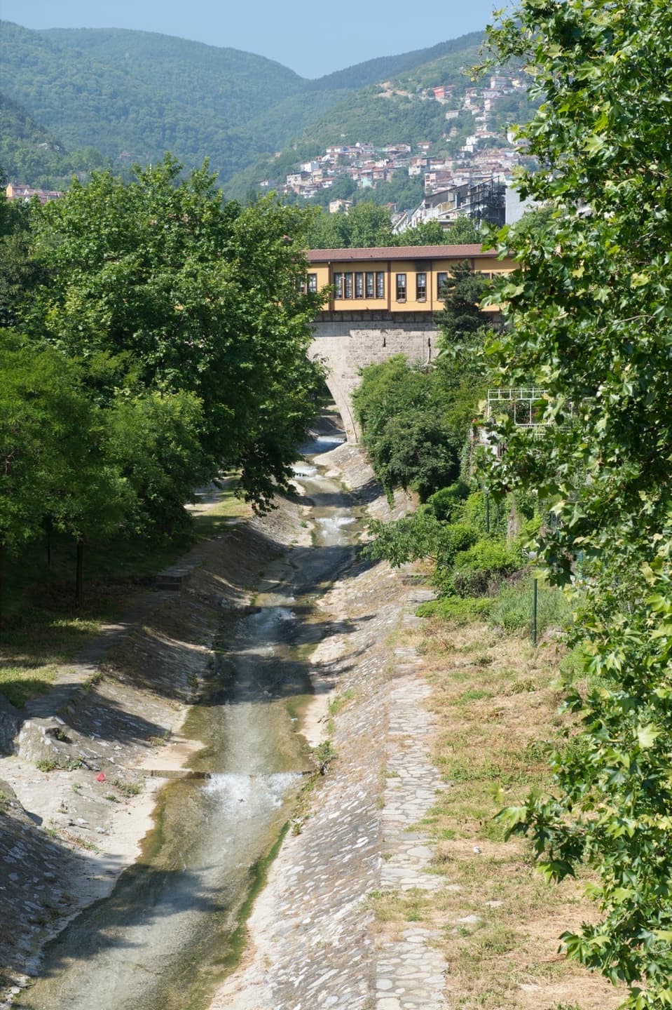 Historische Irgandı-Brücke: Eine der vier Basarbrücken der Welt & Kunstführer - Bild 2