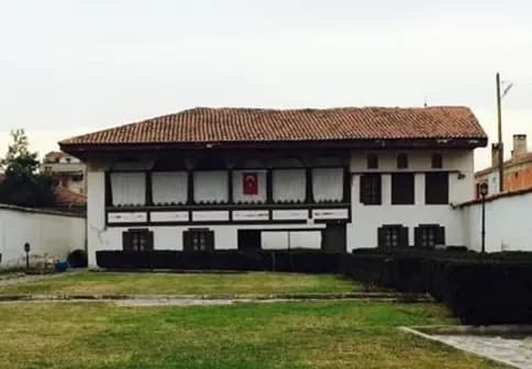 Şemaki-Hausmuseum - Bild 1
