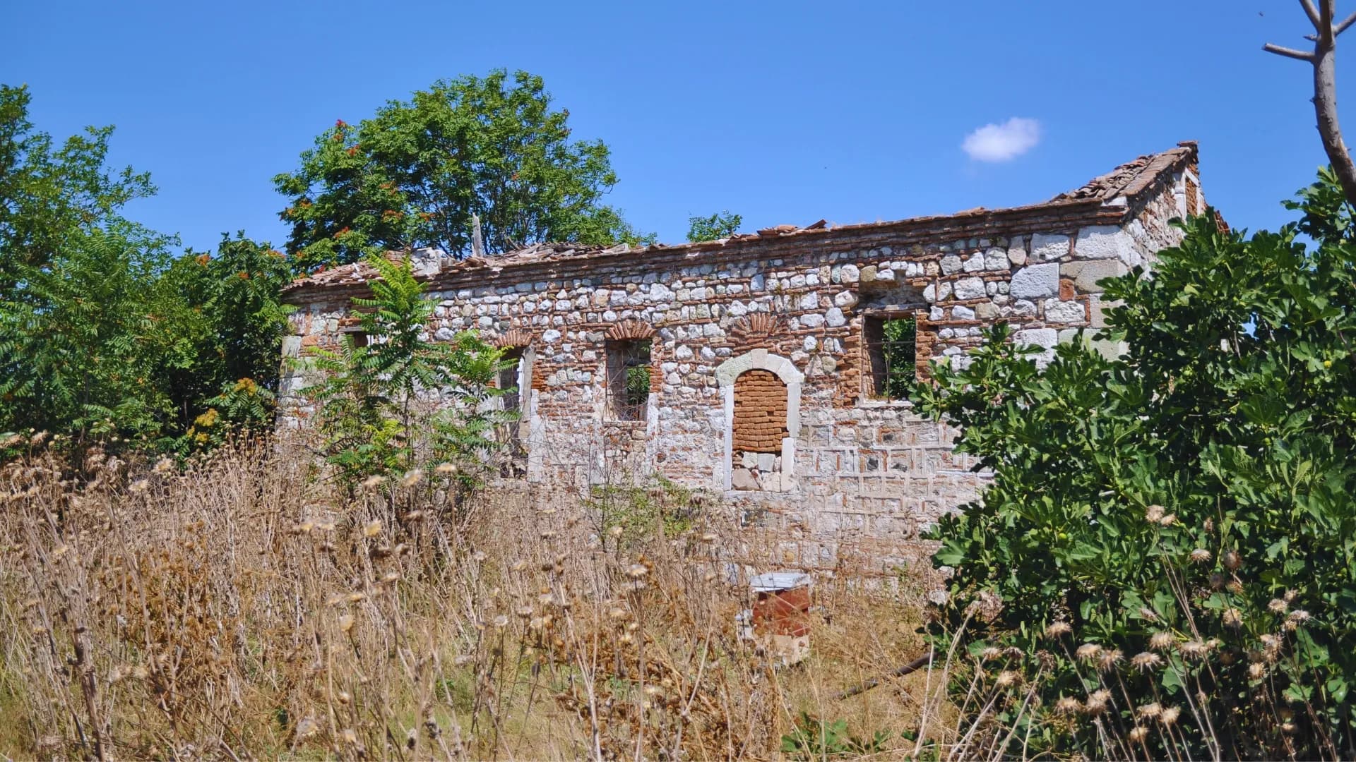 Ulubat Köyü Michael Archestrategos Kilisesi