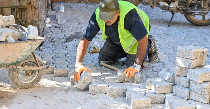 Büyükşehir'den Müşküle'ye altyapı ve üstyapı hamlesi