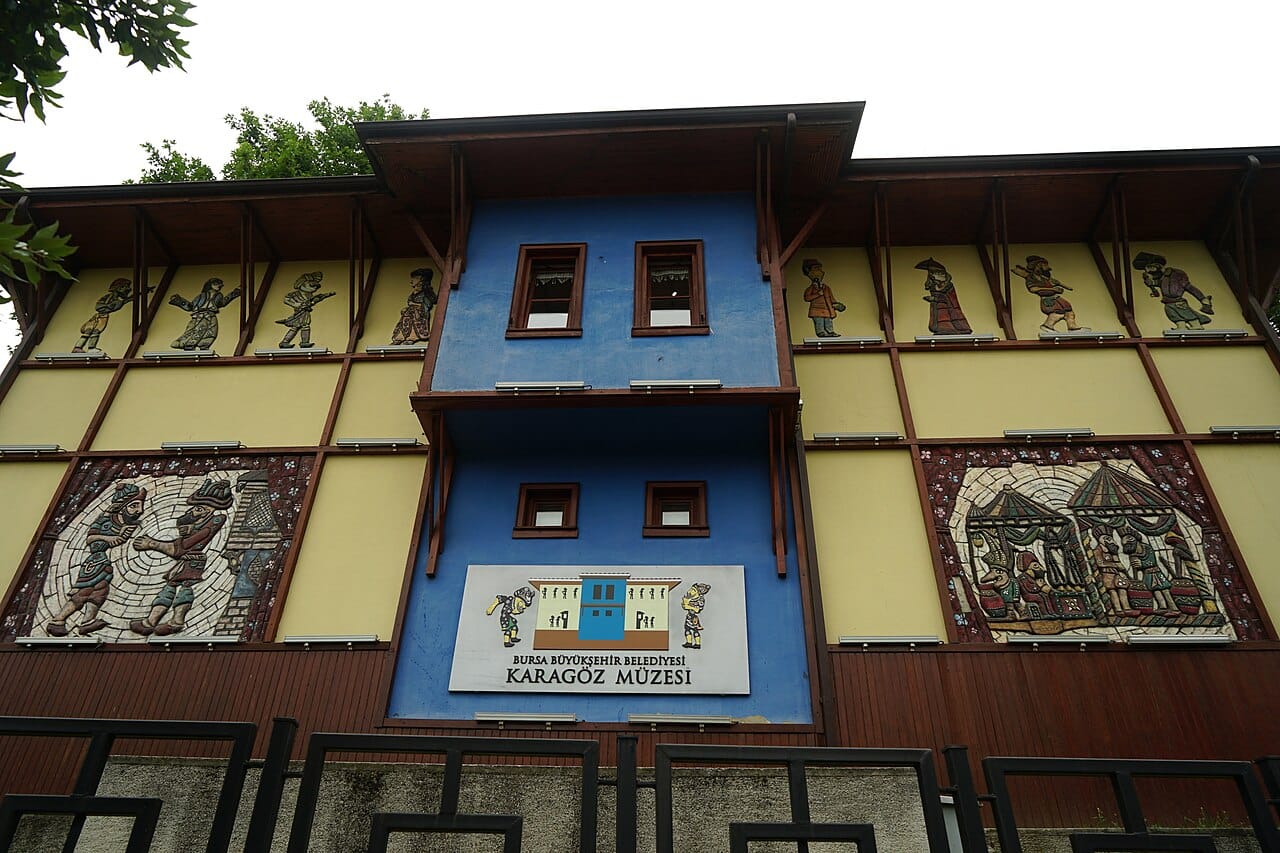 Karagöz Müzesi (Geleneksel Türk Gölge Oyunu)