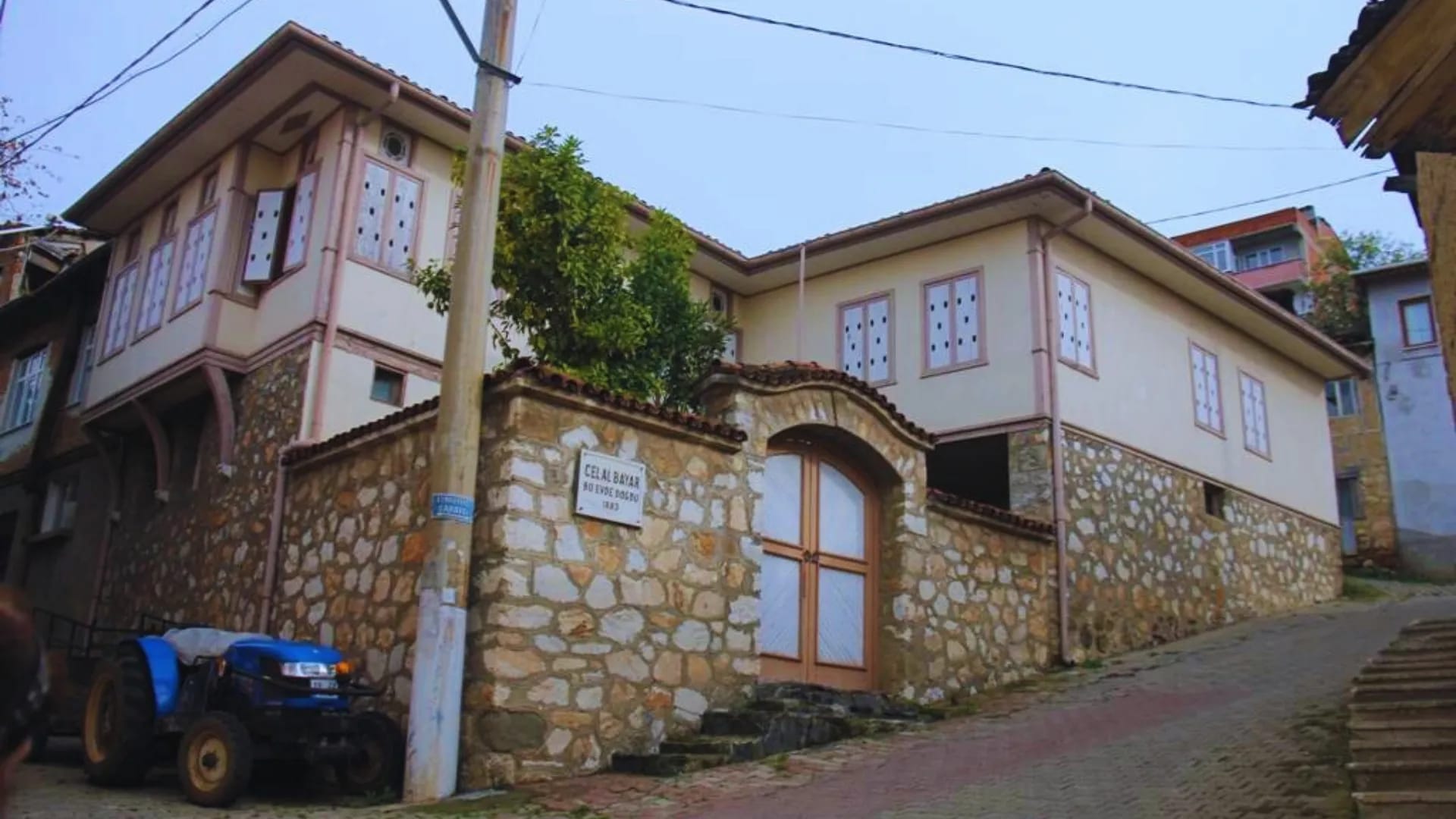 Celal Bayar Evi