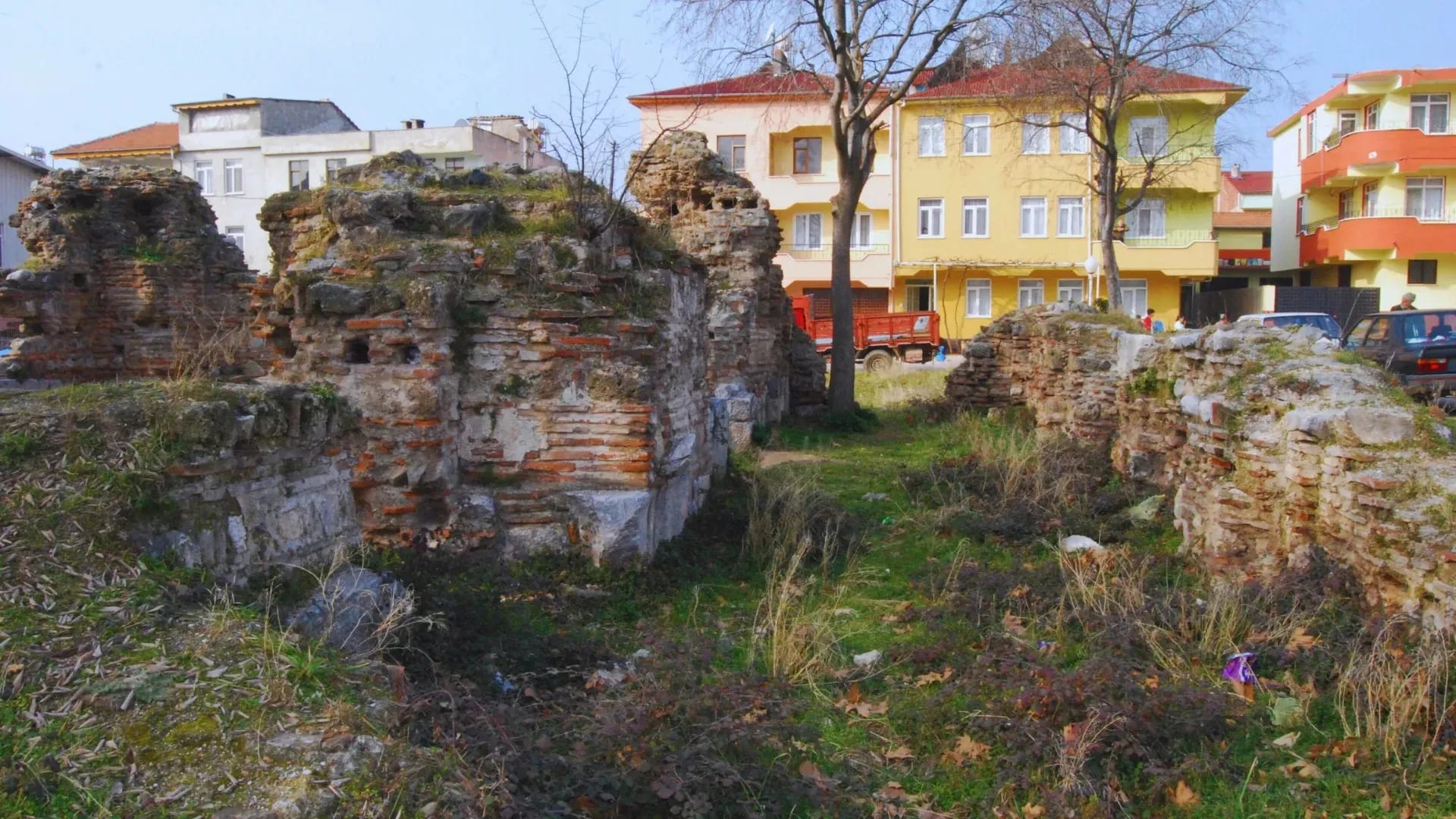İznik Aya Trifon (Hagios Tryphonos) Kilisesi