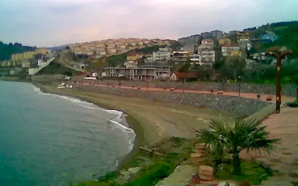 Öffentlicher Strand von Altinkum - Bursa Mudanya Gezilecek Yerler
