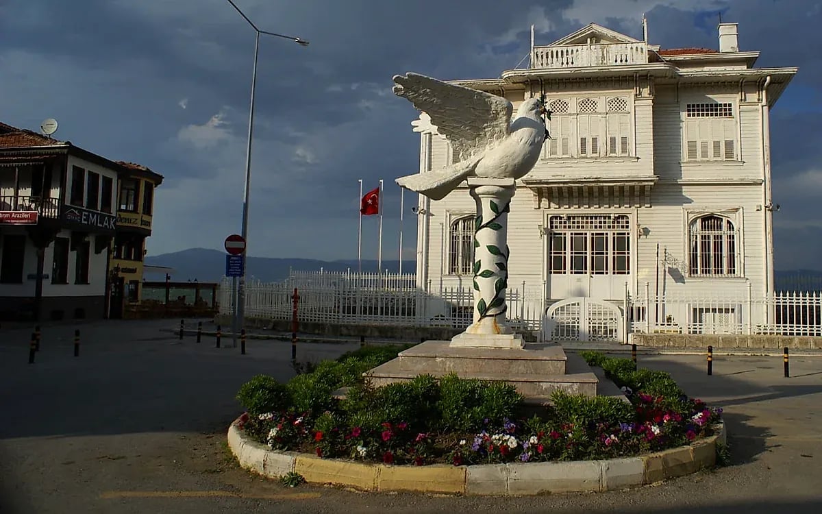 Mudanya Waffenstillstandshaus Museum: Diplomatischer Sieg der Republik & Historischer Leitfaden - Bursa Mudanya Gezilecek Yerler