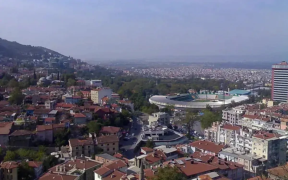 Atatürk-Stadionpark - Bursa Osmangazi Gezilecek Yerler