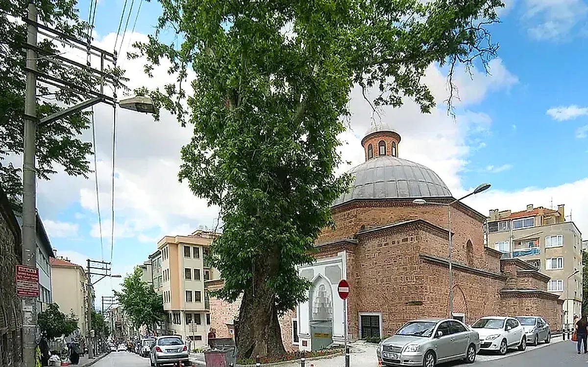 İbrahim Paşa Mahkeme Pemandian Kuno (Pemandian Hamam) - Bursa Osmangazi Gezilecek Yerler