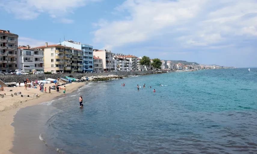 Güzelyalı (Burgaz) Halk Plajı
